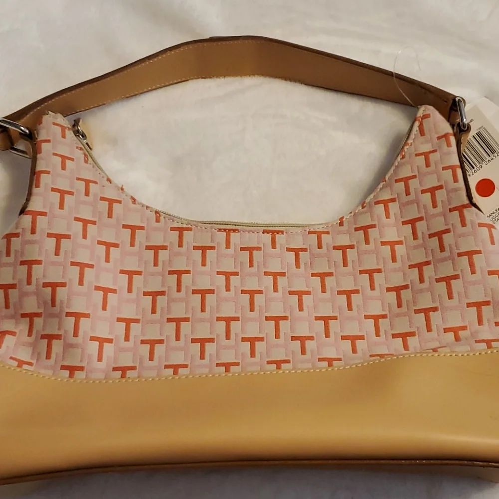 Tommy Hilfiger small handbag NWT - Picture 8 of 14
